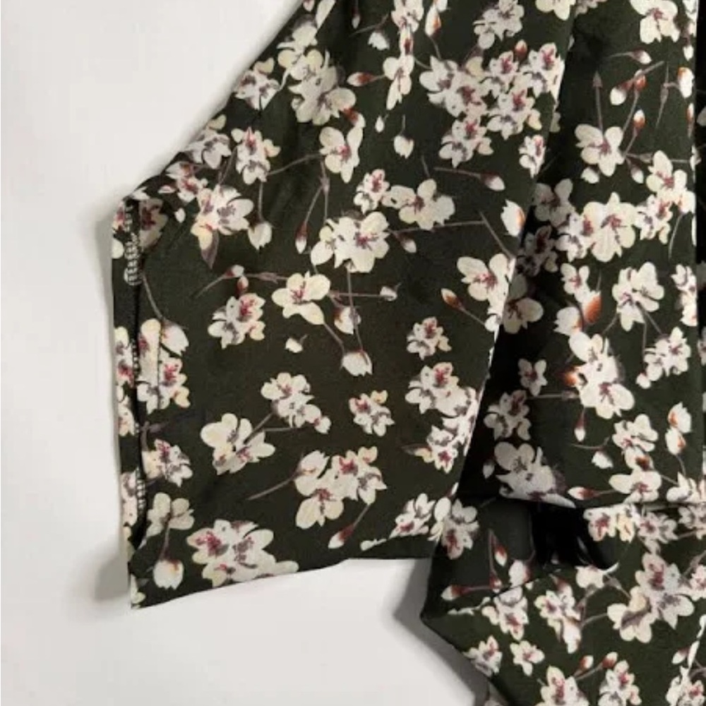 Anthropologie Black and White Floral Tunic - Picture 5 of 6